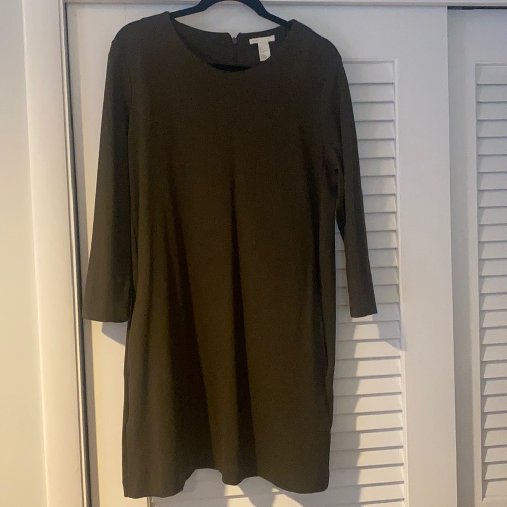 Pocketed dress